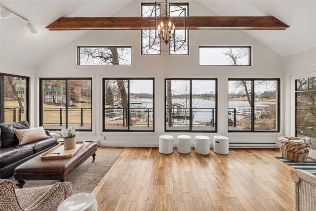 129 Cottage Lane, Montezuma, IA 50171