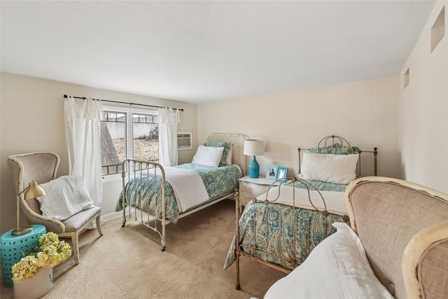 129 Cottage Lane, Montezuma, IA 50171