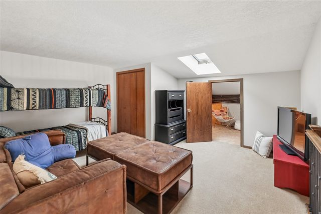 129 Cottage Lane, Montezuma, IA 50171