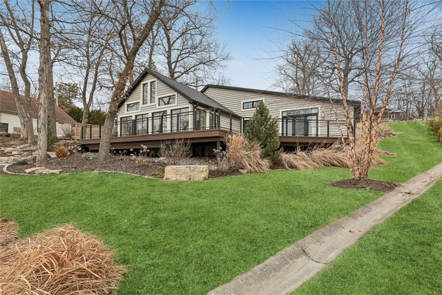 129 Cottage Lane, Montezuma, IA 50171