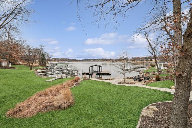 129 Cottage Lane, Montezuma, IA 50171