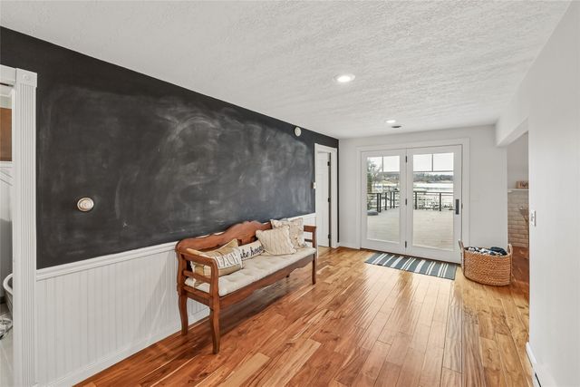 129 Cottage Lane, Montezuma, IA 50171