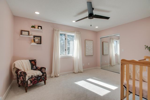 2808 38th Avenue S, Fargo, ND 58104