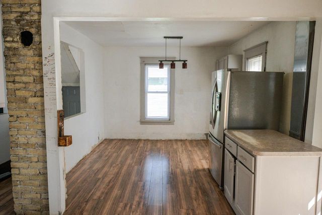 611 West BOULEVARD, Racine, WI 53405