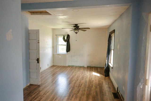 611 West BOULEVARD, Racine, WI 53405