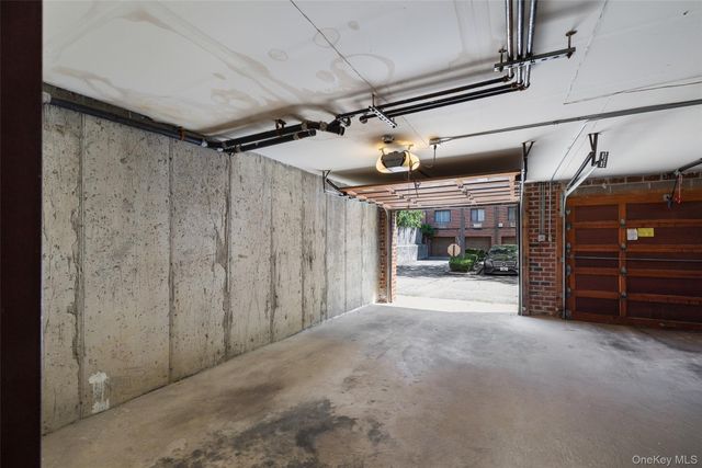 7111 Sutton Place 3, Fresh Meadows, NY 11365