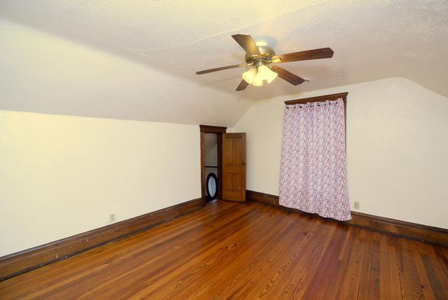 1008 Oak Street, Niles City, MI 49120