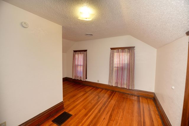 1008 Oak Street, Niles City, MI 49120