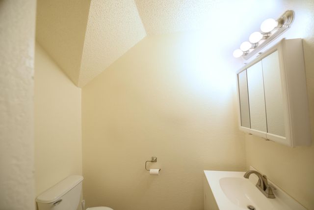 1008 Oak Street, Niles City, MI 49120