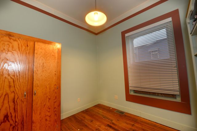 1008 Oak Street, Niles City, MI 49120