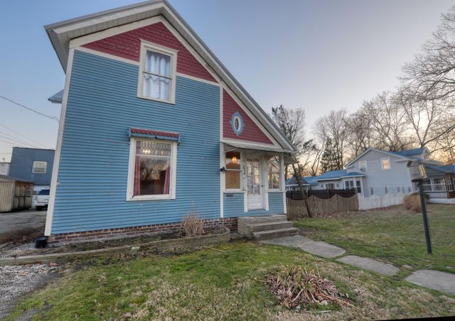 1008 Oak Street, Niles City, MI 49120