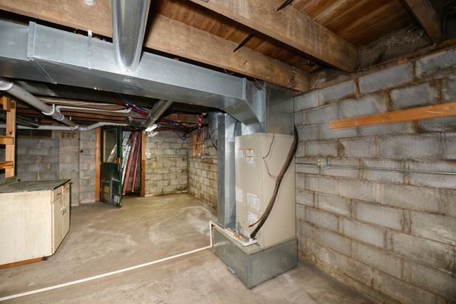 1008 Oak Street, Niles City, MI 49120