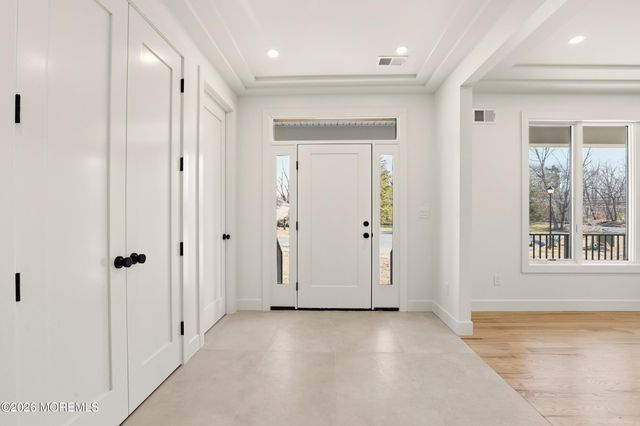 109 Legacy Court, Lakewood, NJ 08701