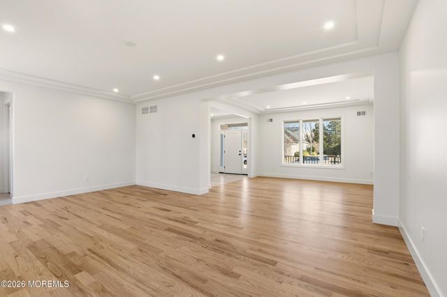 109 Legacy Court, Lakewood, NJ 08701