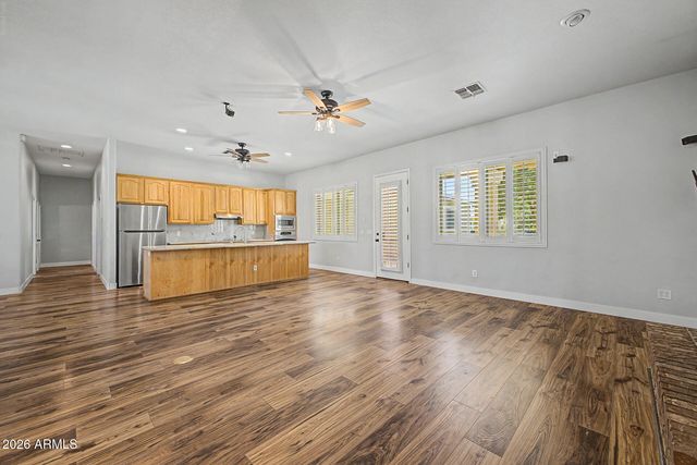 6620 N 185TH Avenue, Waddell, AZ 85355