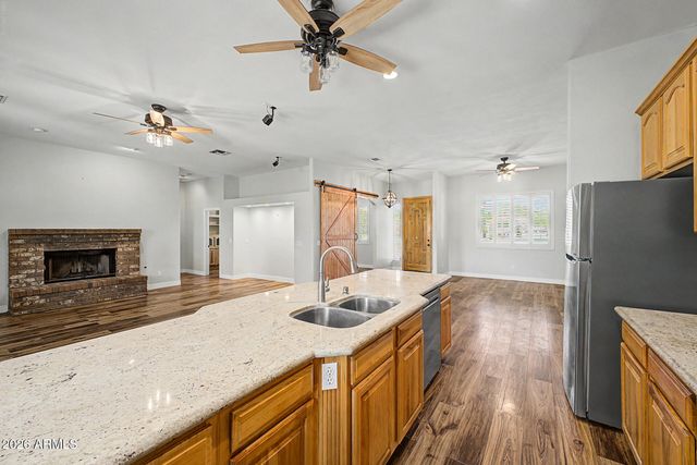 6620 N 185TH Avenue, Waddell, AZ 85355