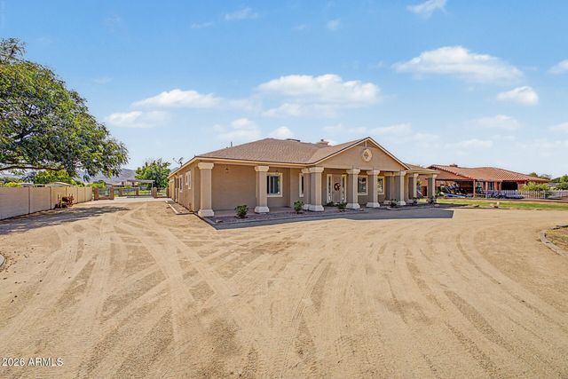 6620 N 185TH Avenue, Waddell, AZ 85355