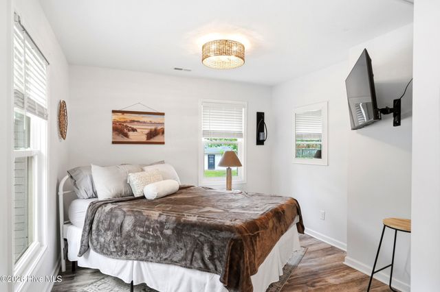 1361 Forest Lake Road, Southport, NC 28461
