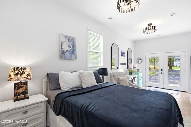 1361 Forest Lake Road, Southport, NC 28461