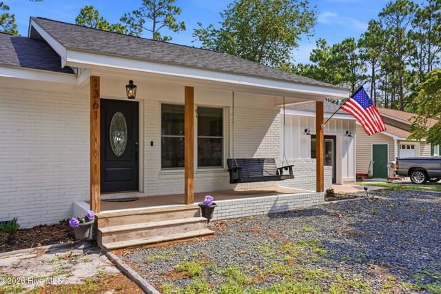 1361 Forest Lake Road, Southport, NC 28461