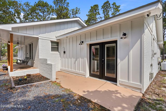 1361 Forest Lake Road, Southport, NC 28461