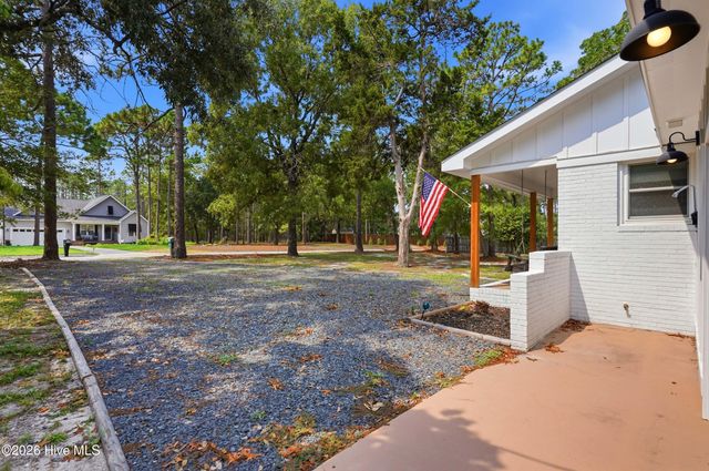 1361 Forest Lake Road, Southport, NC 28461