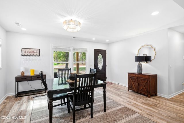 1361 Forest Lake Road, Southport, NC 28461