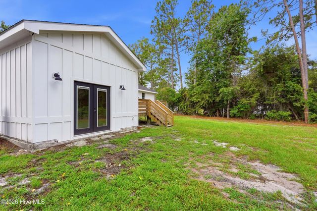 1361 Forest Lake Road, Southport, NC 28461