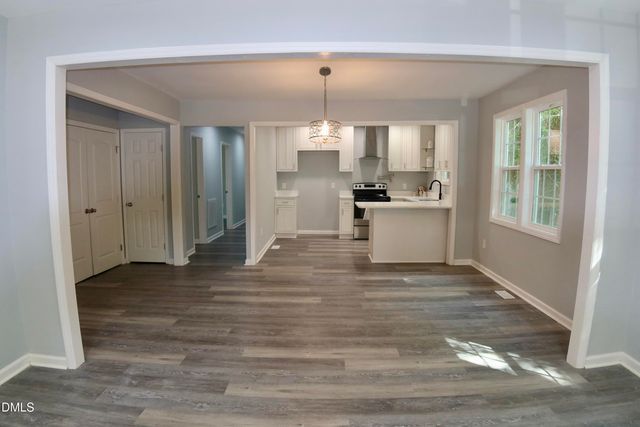 331 Cross Creek Street, Fayetteville, NC 28301