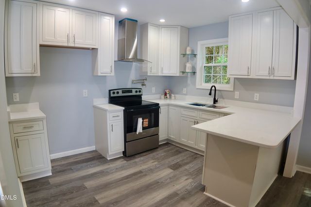 331 Cross Creek Street, Fayetteville, NC 28301