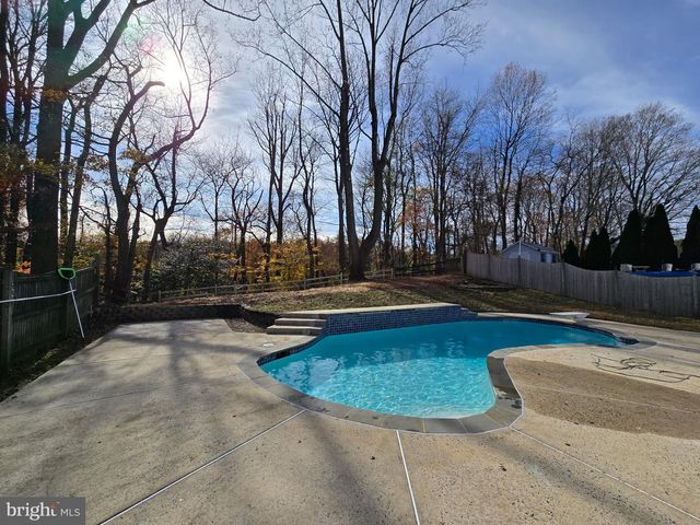 813 PINE CREEK WAY, Abingdon, MD 21009