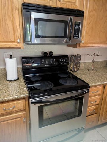 1845 Bayview Heights Dr 99, San Diego, CA 92105