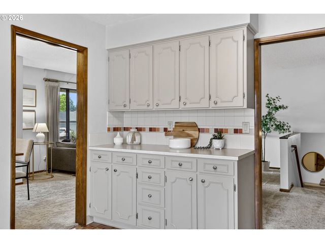 18200 Nw CORINTHIAN St, Portland, OR 97229