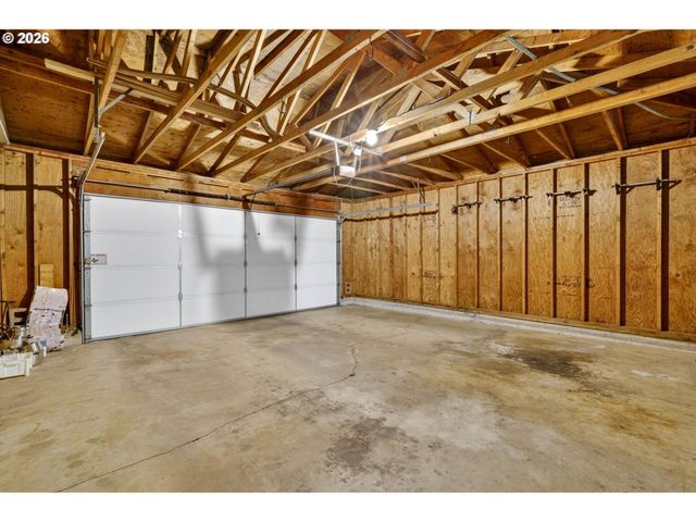 18200 Nw CORINTHIAN St, Portland, OR 97229