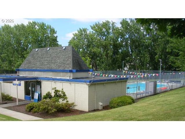 18200 Nw CORINTHIAN St, Portland, OR 97229