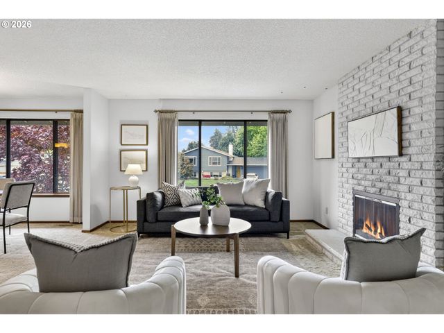 18200 Nw CORINTHIAN St, Portland, OR 97229