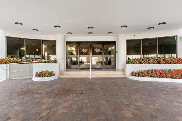 3000 N Ocean Drive 20-G, Singer Island, FL 33404
