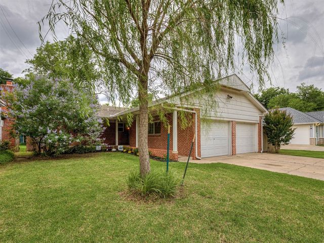 4303 N Redmond Avenue, Bethany, OK 73008
