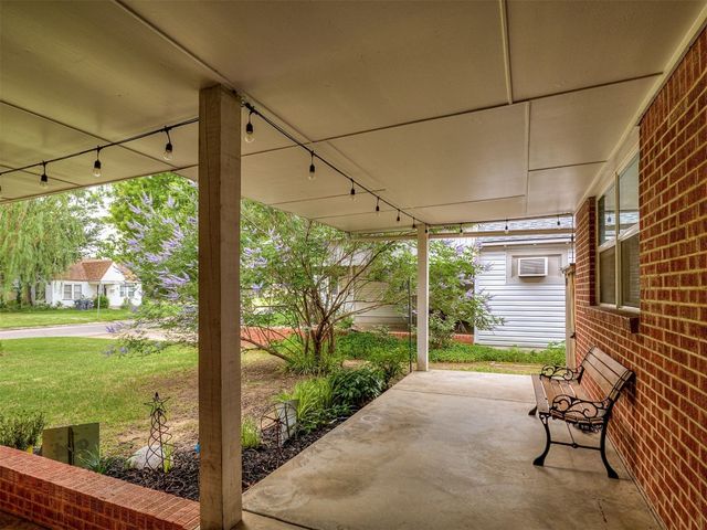 4303 N Redmond Avenue, Bethany, OK 73008