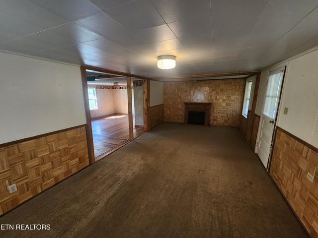 835 Nance Rd, Rutledge, TN 37861