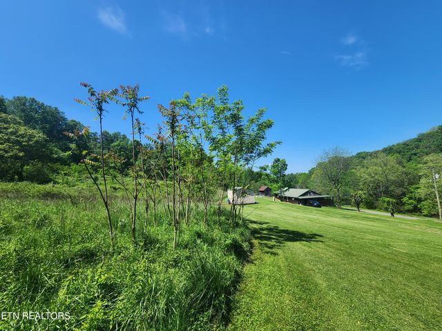 835 Nance Rd, Rutledge, TN 37861