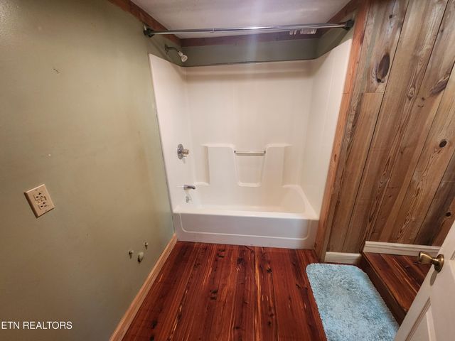 835 Nance Rd, Rutledge, TN 37861