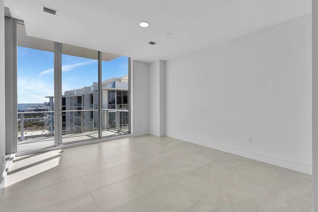 220 Lake Shore Drive 2411, Lake Park, FL 33403