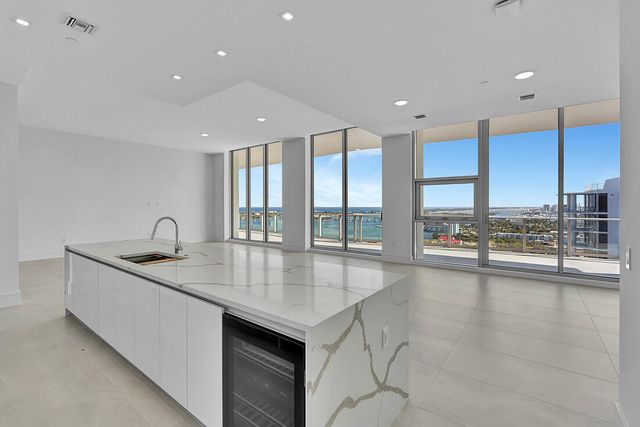 220 Lake Shore Drive 2411, Lake Park, FL 33403