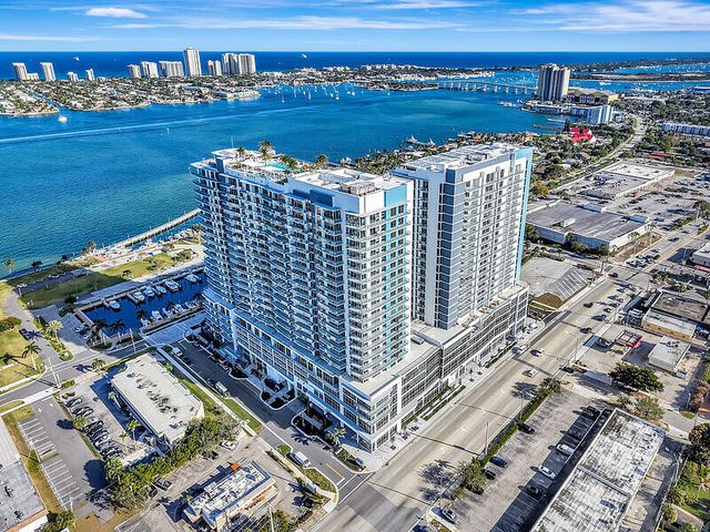 220 Lake Shore Drive 2411, Lake Park, FL 33403
