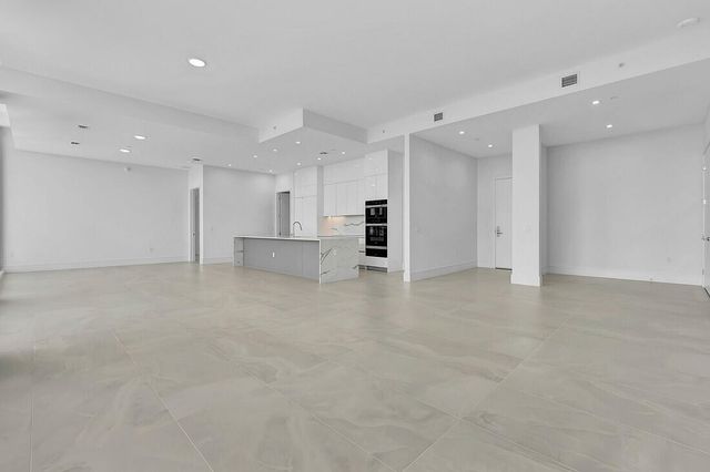 220 Lake Shore Drive 2411, Lake Park, FL 33403