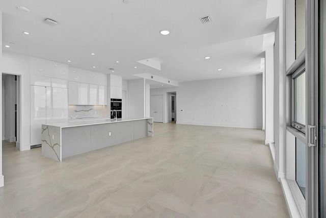 220 Lake Shore Drive 2411, Lake Park, FL 33403