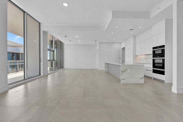 220 Lake Shore Drive 2411, Lake Park, FL 33403