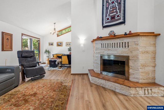 2734 NW Garryanna Dr, Corvallis, OR 97330
