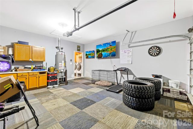 6406 Castlewynd Court, Charlotte, NC 28212